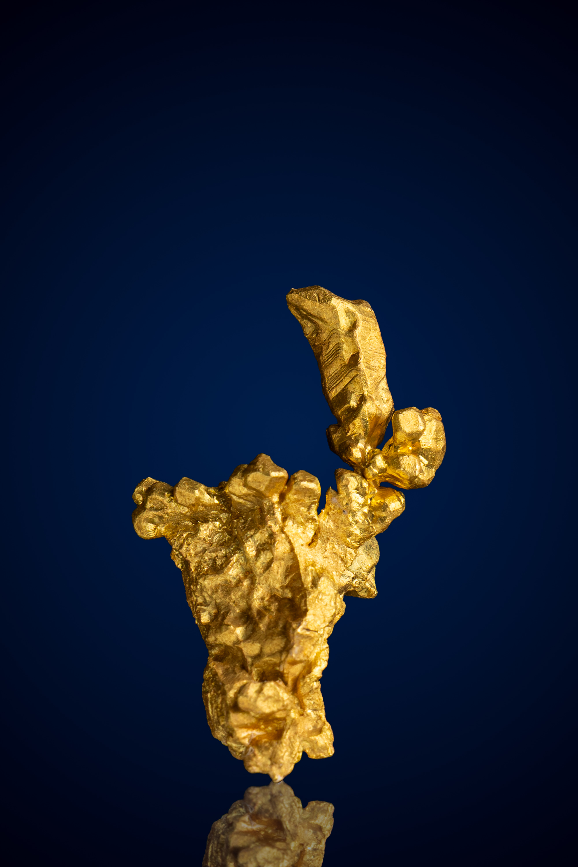 (image for) Sculptural, Crystallized Natural Gold Nugget - Venezuela - 5.37 grams